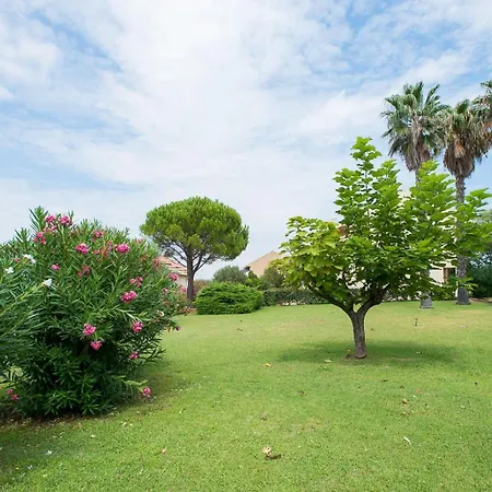 Villaggio Capopiccolo * Isola di Capo Rizzuto
